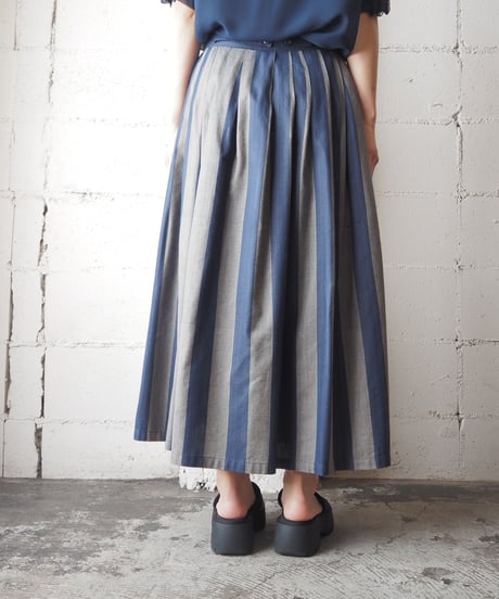 Side Button Stripe Flared Skirt NVGR