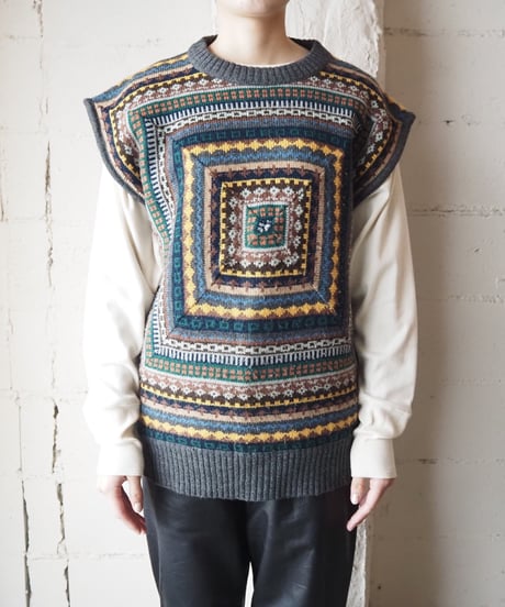 Pattern Knit Vest GRGNYE