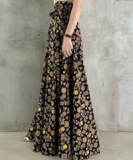 Geometric Pattern Rapped Skirt  BKOR