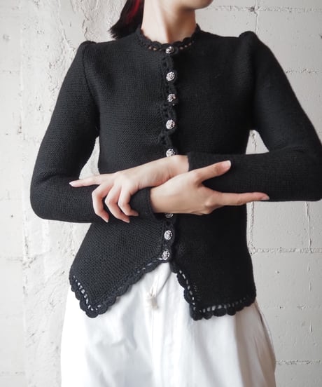 Scallop Hem Tyrolean Cardigan BK