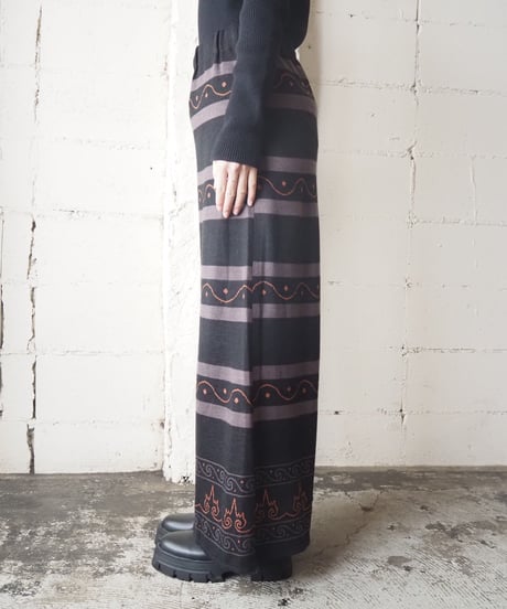 Wave Line Design Flare  Easy Skirt BKBR