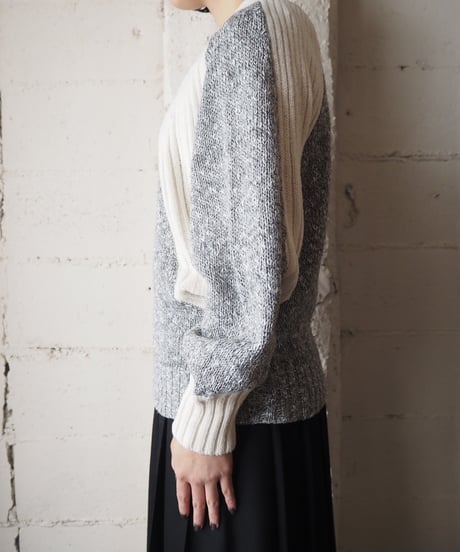 Bicolor Design Sweater GRWH
