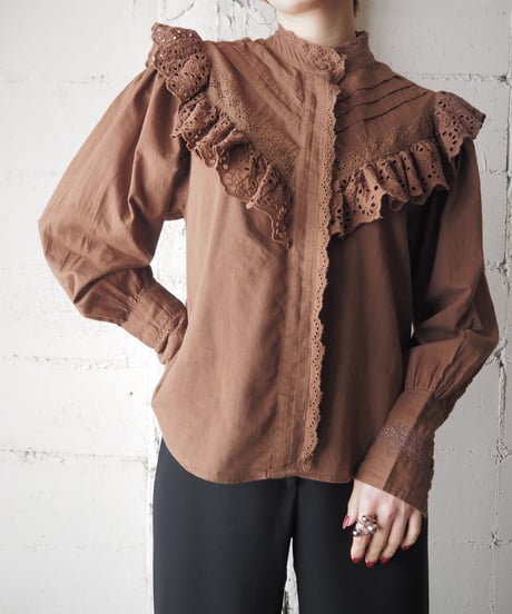 Frill Cut Work Lace Stand Collar Blouse BR