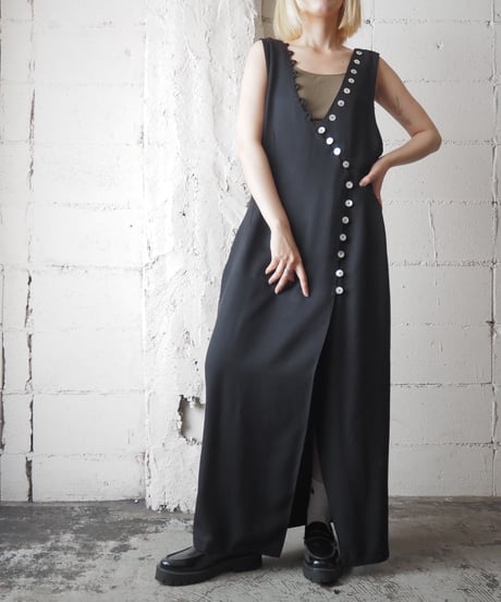 Asymmetric Design Many Button Sleeveless Dress BK