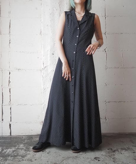 Sleeveless Dot Dress BK