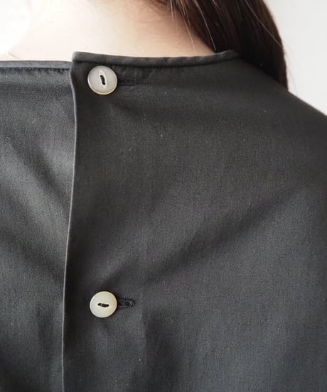 1960's Euro Cutwork Collarless Blouse BK