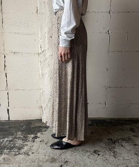 Side Button Dot Skirt BEBK