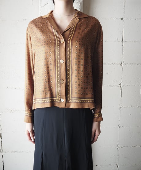 Small pattern Scarf Blouse BR