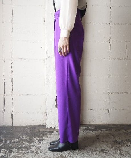 Straight Tuck Pants PUR