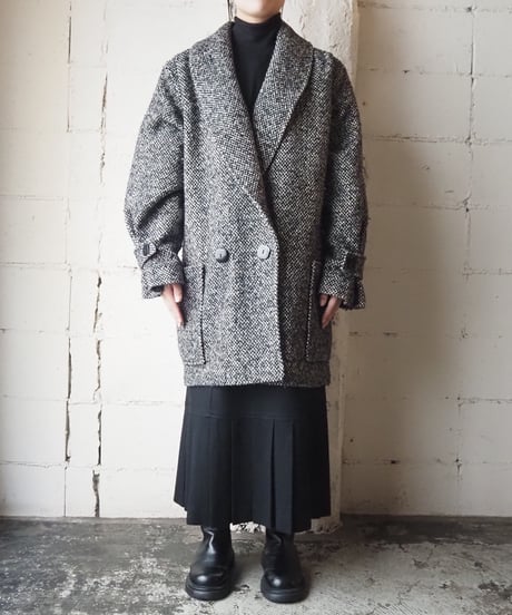 Tweed Chester Coat BKWH