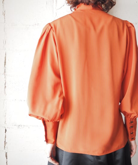 Volume Sleeve Stripe High Neck Collar OR
