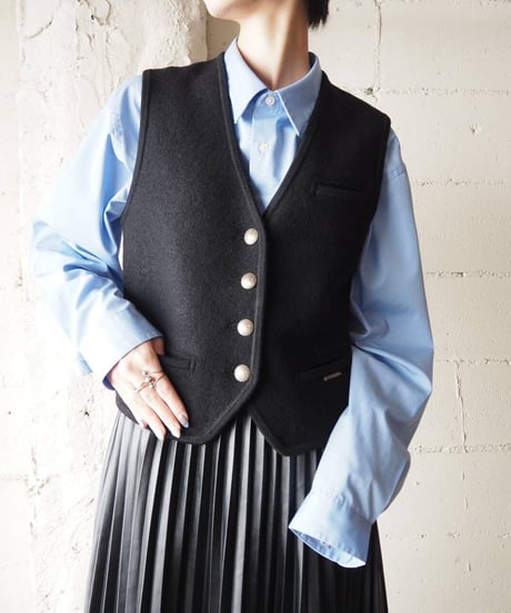 Vneck Tyrol Vest BK
