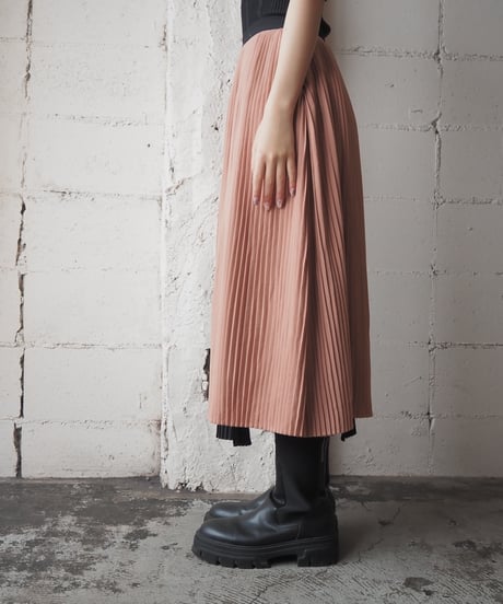 Asymmetric Design Tricolor Pleats Skirt BEPIBK