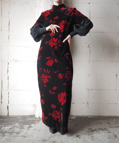 Floral Pattern Velour China Dress BKRE