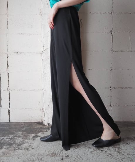 Long Side Slit Easy Pants BK