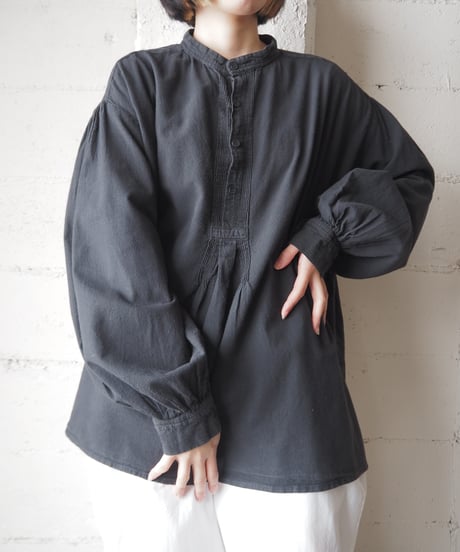 Volume Sleeve Pullover Shirt BK