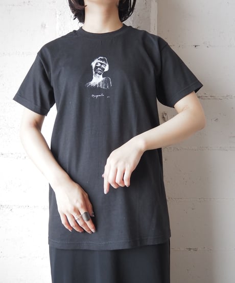 Portrait Tee BK