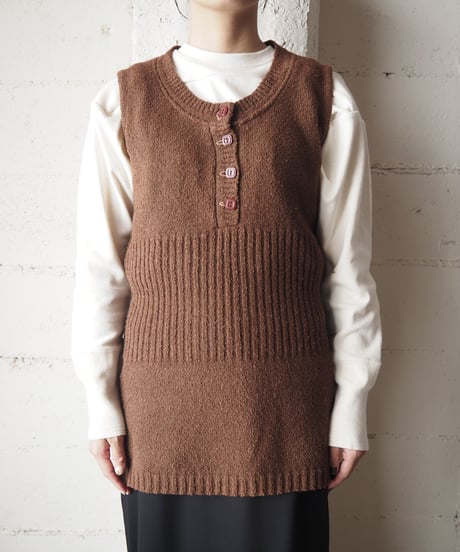 Henly Neck Knit Vest BR