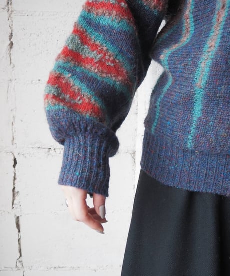 Multi Color Stripe Volume Sleeve Knit NV RE GN