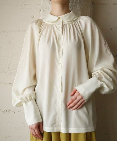 Round Collar Raglan Sleeve Blouse IV