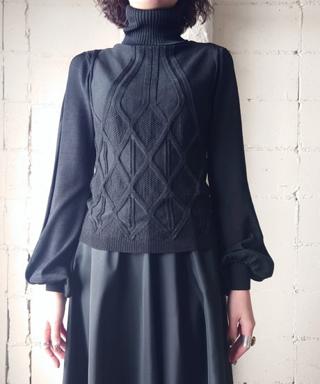 Rhombus Pattern Puff Sleeve Knit BK