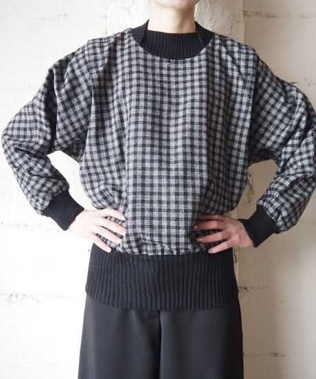 Check Pattern Rib Tops BKWH