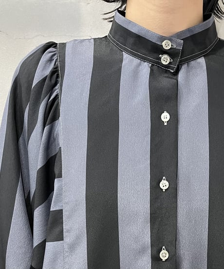 Stripe Volume Sleeve Band Collar Shirt GRBK