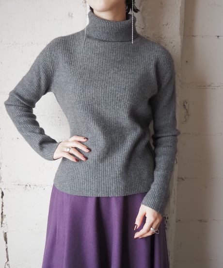 Cashmere Turtle Neck Knit GR