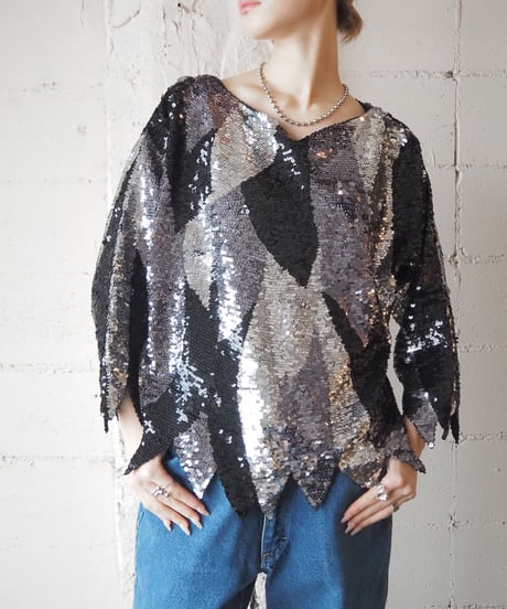 Zigzag Hem Spangle Pullover SVBK