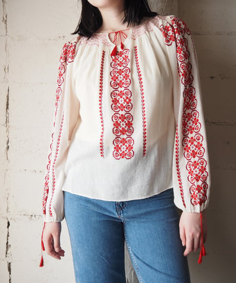Romanian Hand Embroidered Blouse WHRE