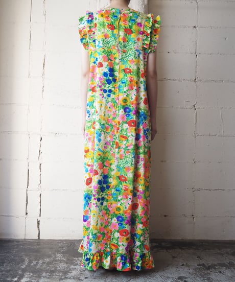 1970's Flower Pattern Frilled French Sleeve Dress WHPI