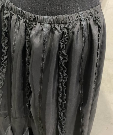 Frill Stripe Cascade Hem Skirt BK