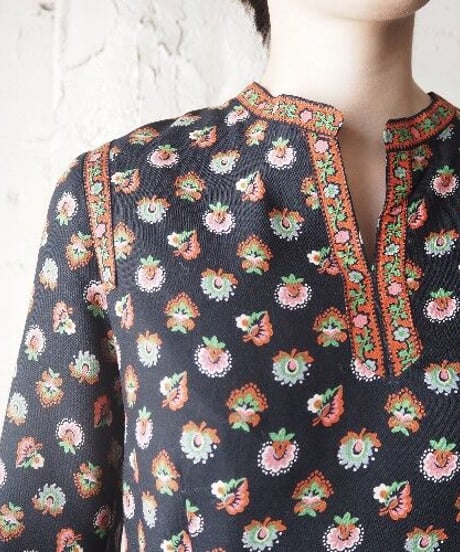 Flower Pattern L/S Drest BKRE