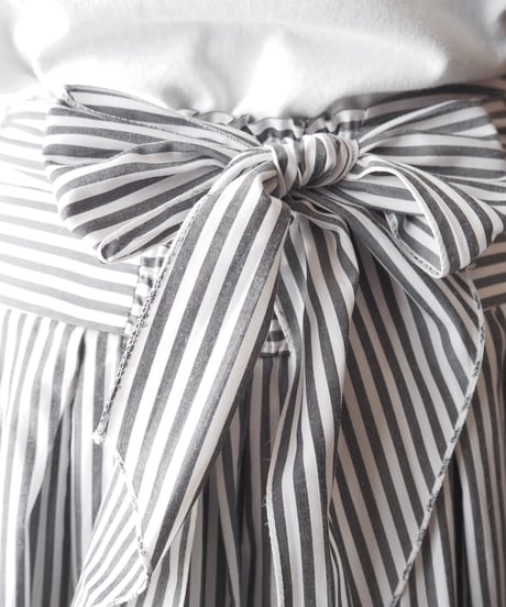 Belted Design Stripe Tuck Skirt GRWH