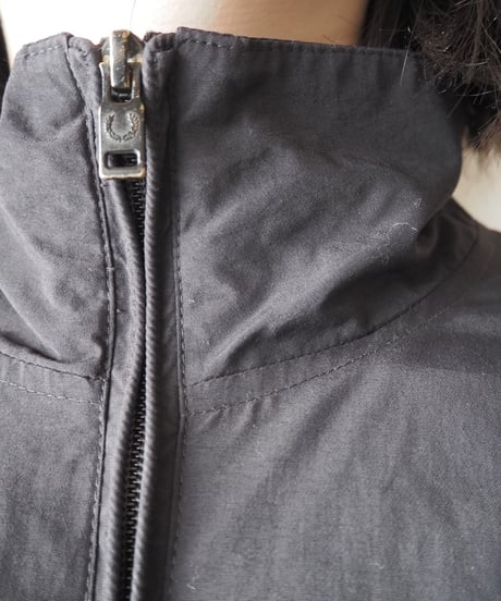 FRED PERRY Nylon Track Jacket BK