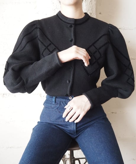 Puff Sleeve Tyrolean Cardigan BK