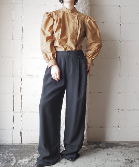 1970-80's Euro Handmade Stand Collar Tuck Blouse YE