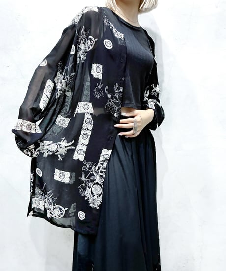 Baroque Motif Collarless Sheer Shirt Dress BK