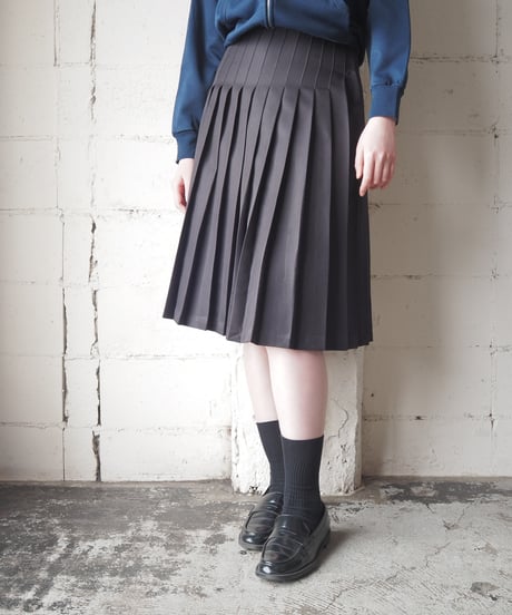 Poly Pleated Skirt BK