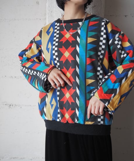 Check Flag Native Pattern Reversible Sweat