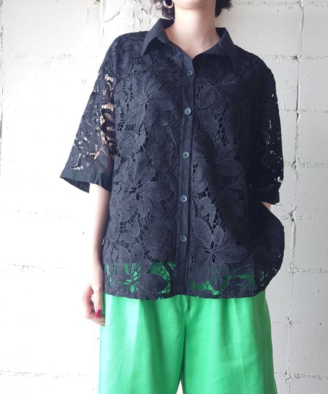 Flower Lace Short Sleeve Shirt BK