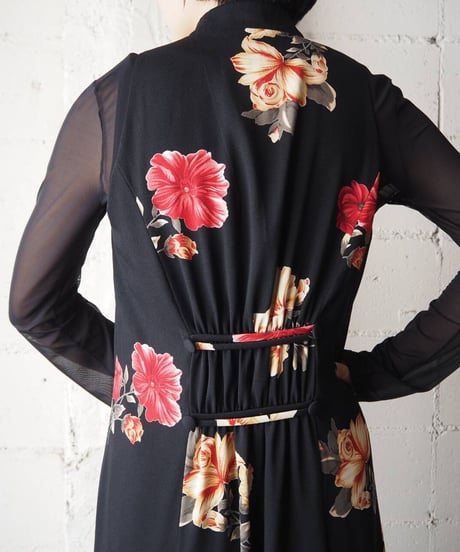 Sleeveless Flower Pattern Peekaboo Dress BKRE
