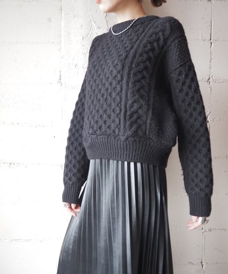Cropped Fisherman Piece Dyeing Knit BK