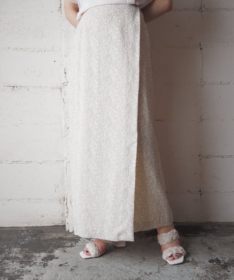 Flower Pattern Wrap Skirt BEIV