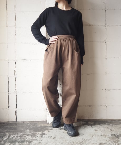 Design Pocket Tuck Pants BR