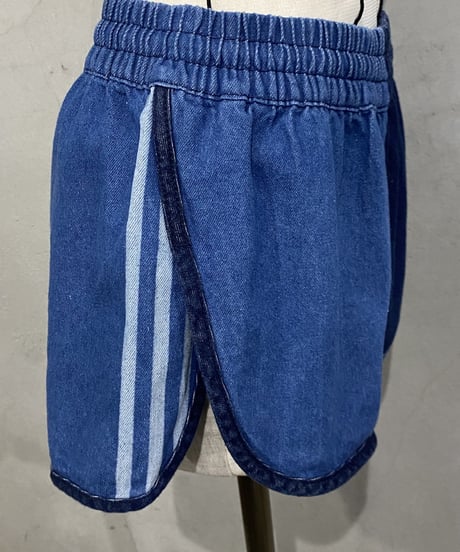adidas Bicolor Denim Shorts BLNV