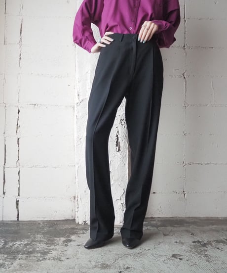 DKNY Center Press Plane Pants BK