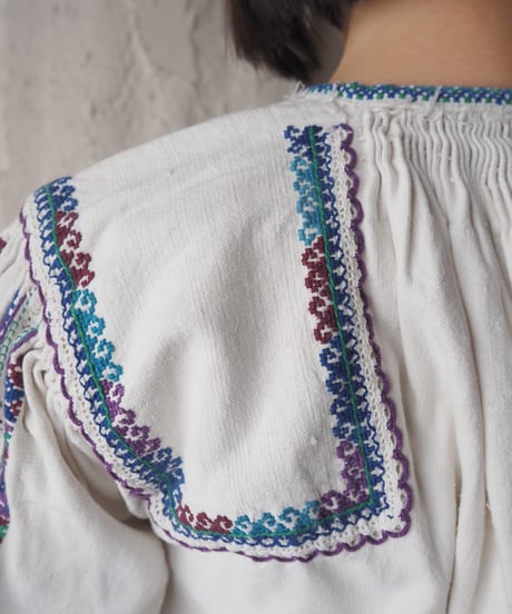 1930-40's Romania Vintage Embroidery Smock IVPURGN
