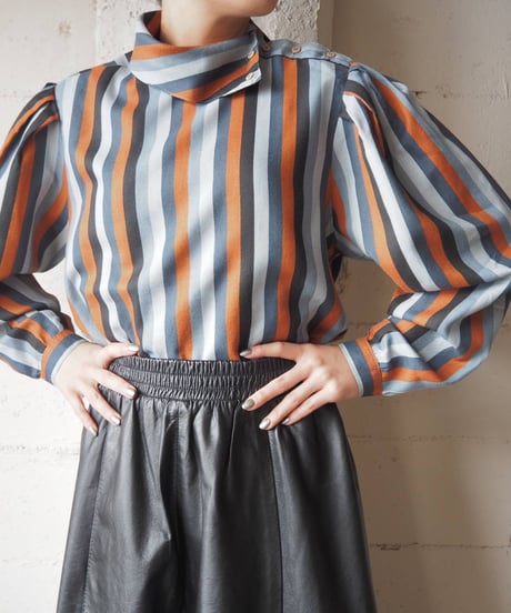 Turn Over Collar Stripe Blouse ORNV