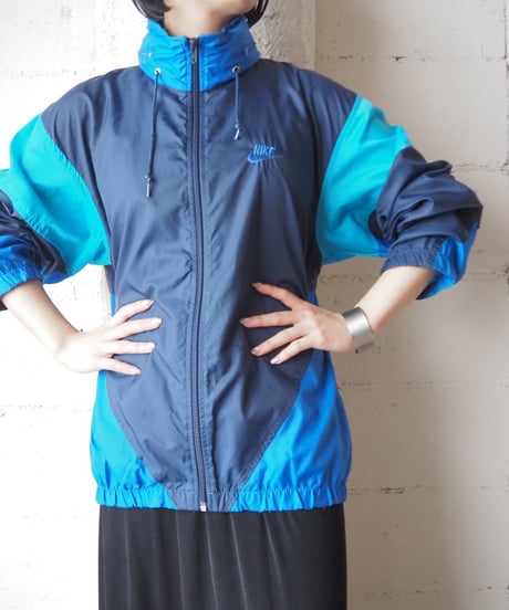 NIKE Stand Collar Nylon Jacket BL